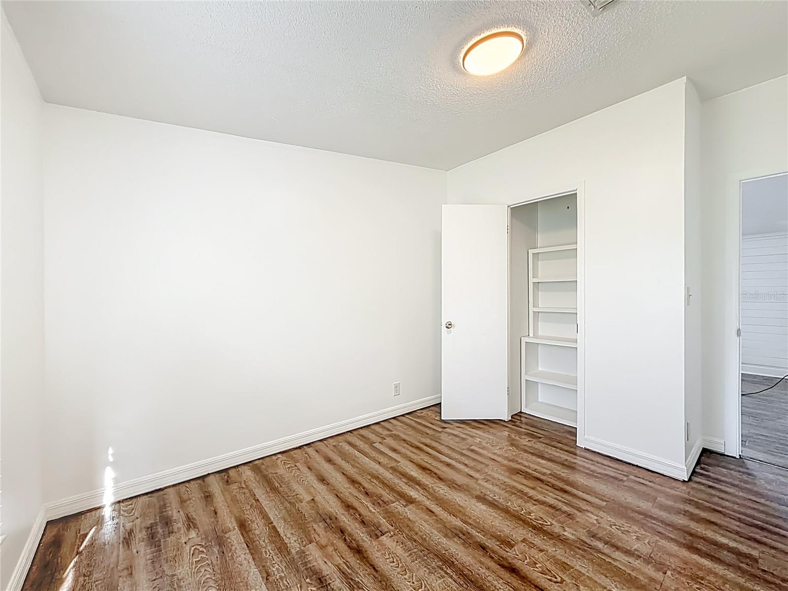 Image 20 of 41 For 15020 104th Court