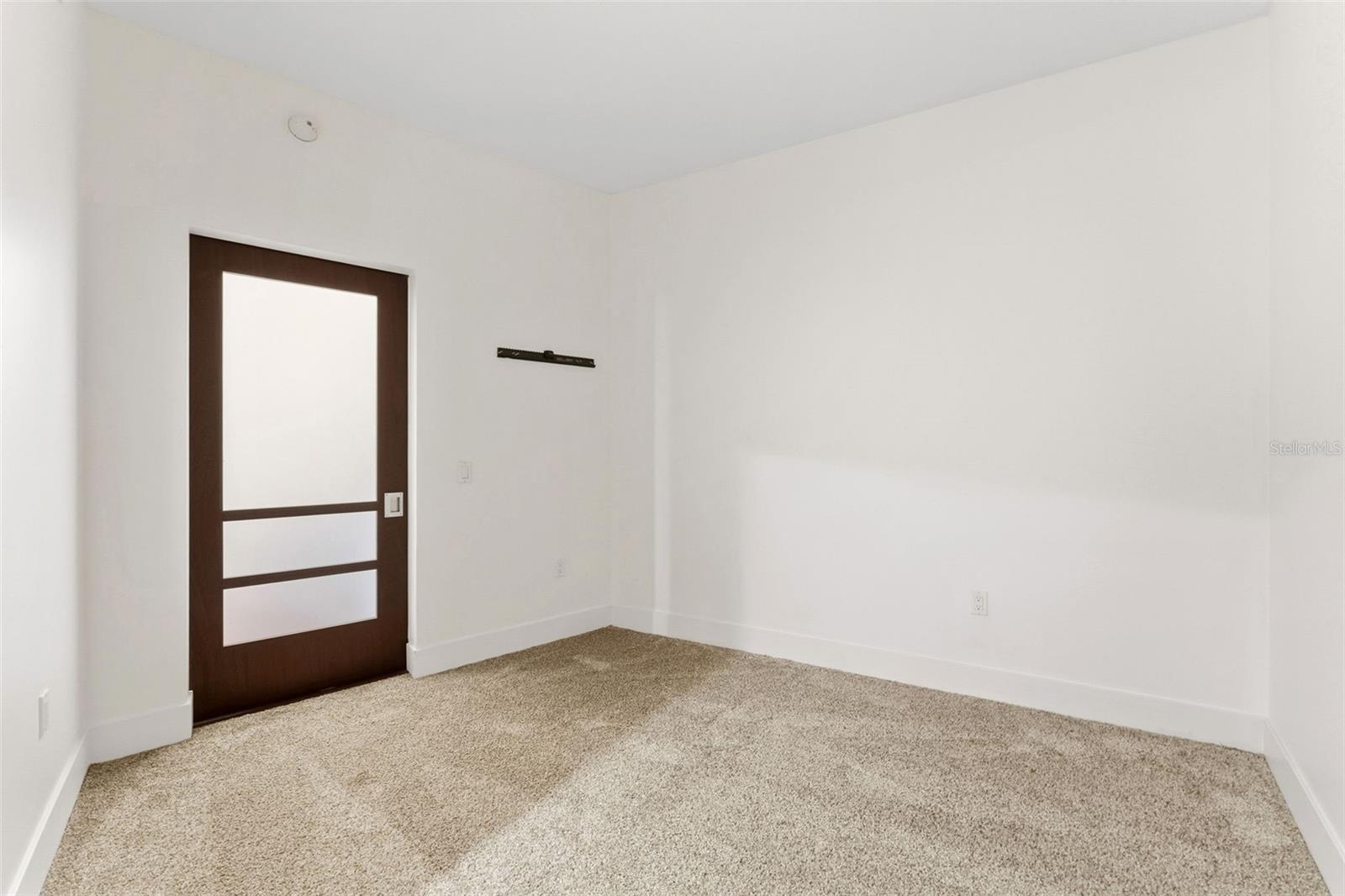 Image 17 of 23 For 912 Channelside Drive 2601