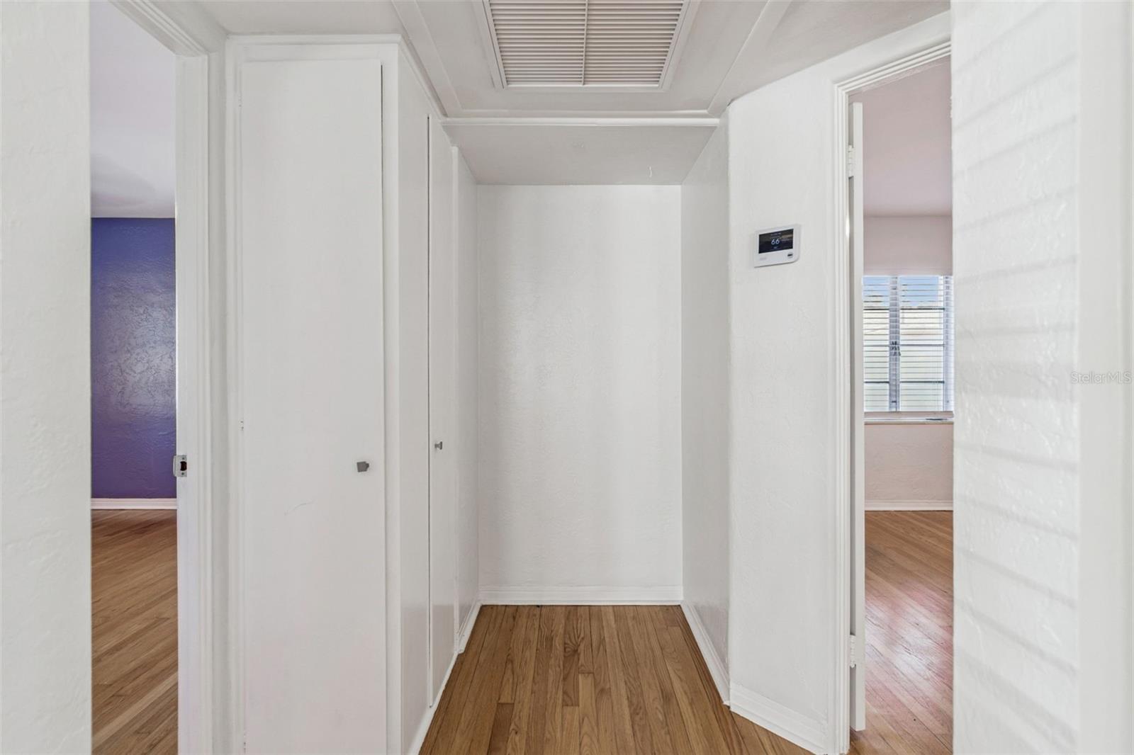 Listing photo id 20 for 1322 48th Avenue N