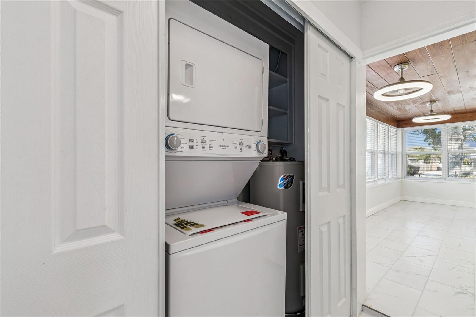 Listing photo id 44 for 1322 48th Avenue N