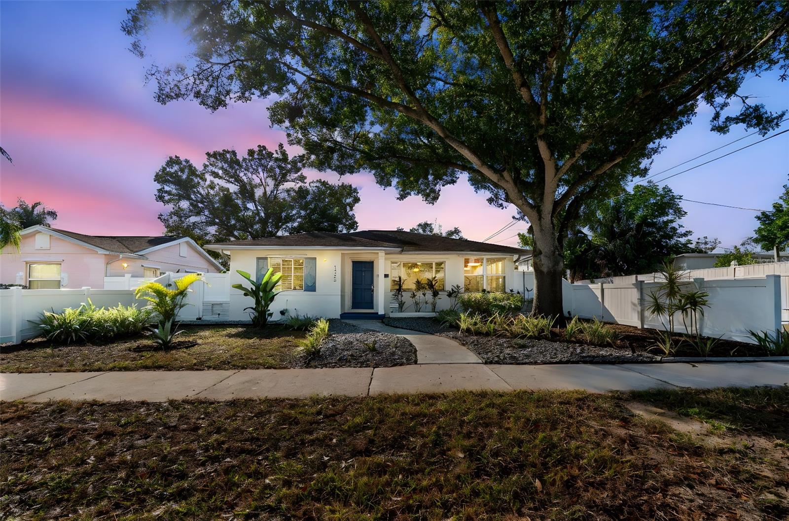 Listing photo id 63 for 1322 48th Avenue N