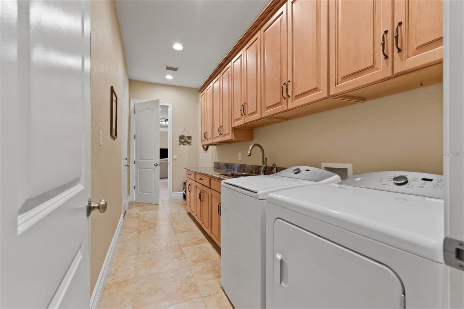 Image 25 of 44 For 6057 Calusa Ridge Trail