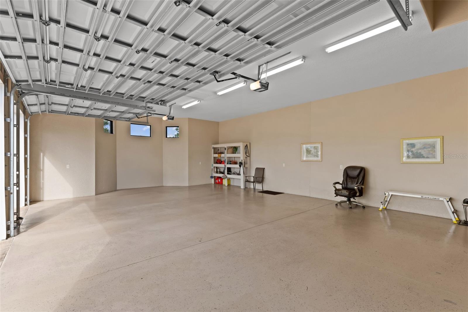 Image 35 of 44 For 6057 Calusa Ridge Trail