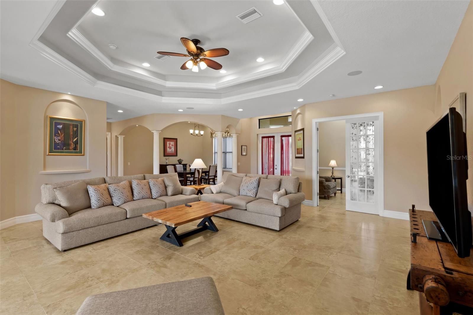 Image 5 of 44 For 6057 Calusa Ridge Trail