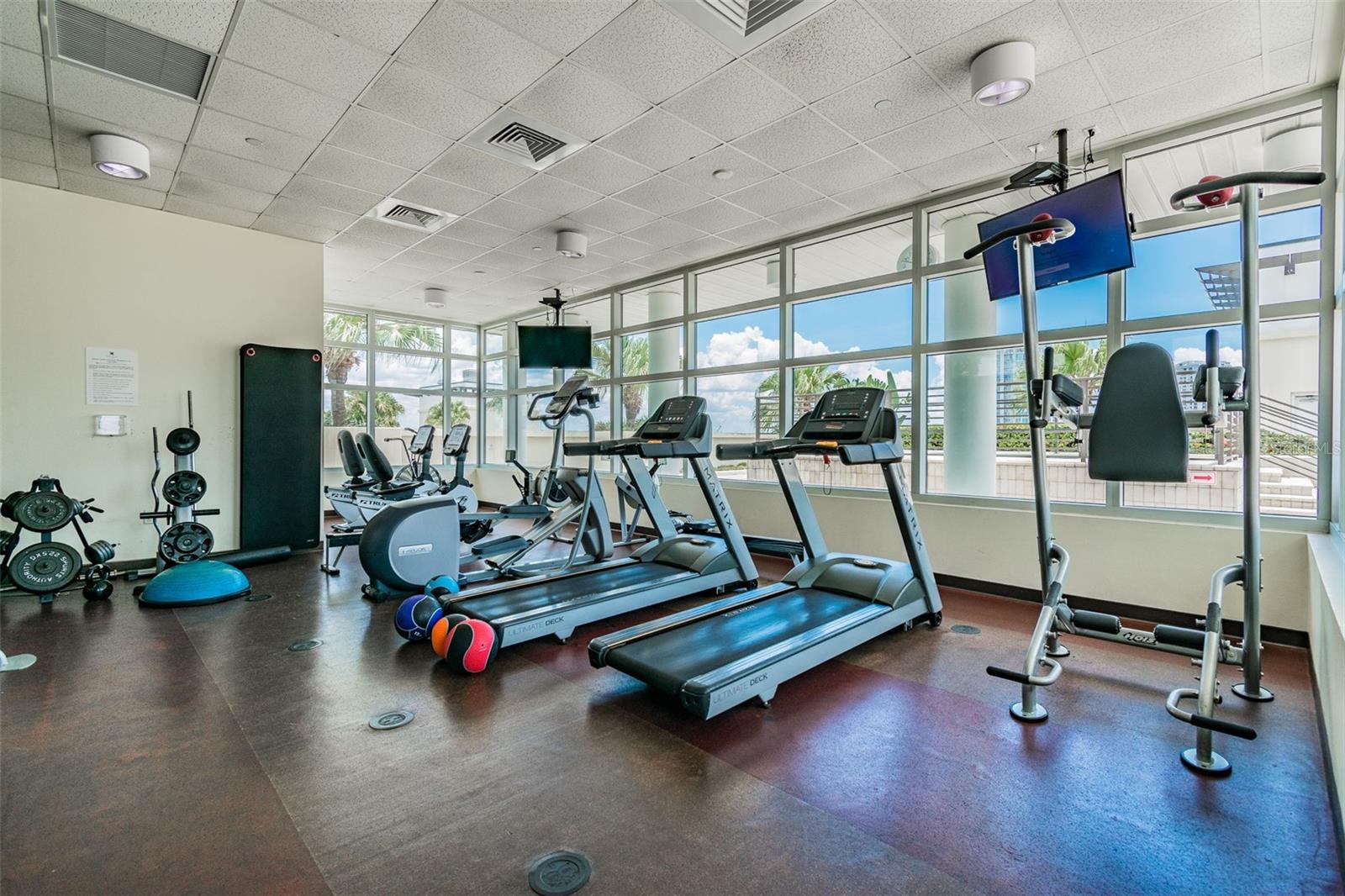 Image 22 of 40 For 1120 Kennedy Boulevard 312