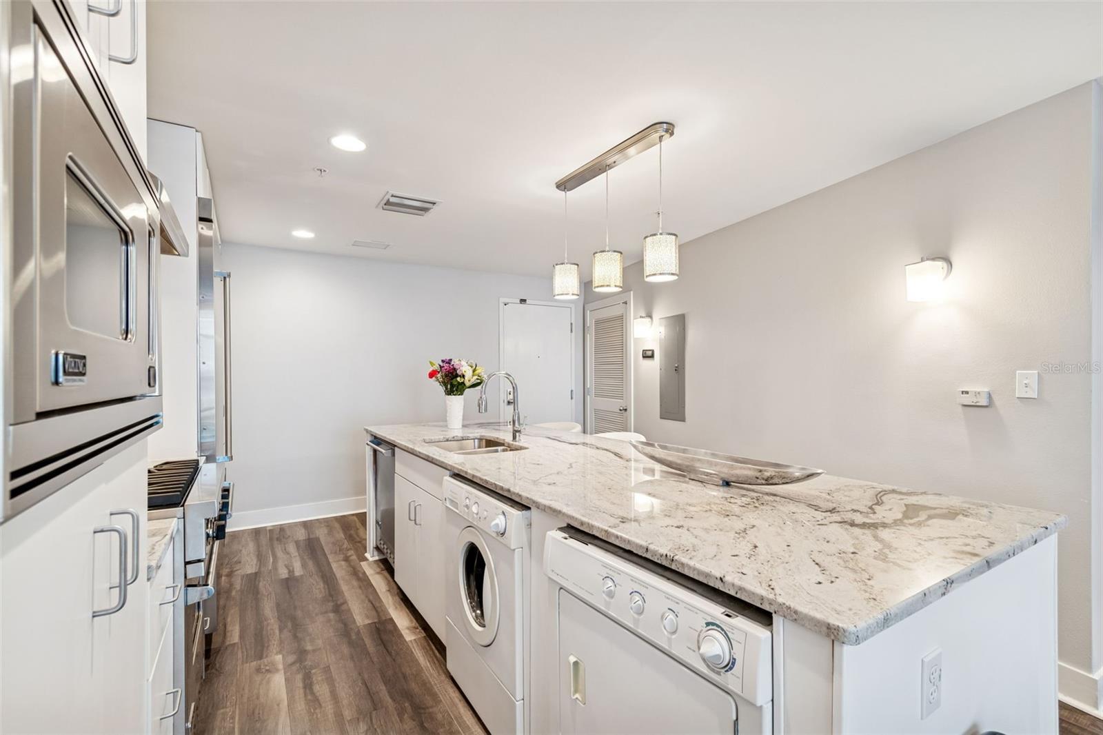 Image 7 of 40 For 1120 Kennedy Boulevard 312