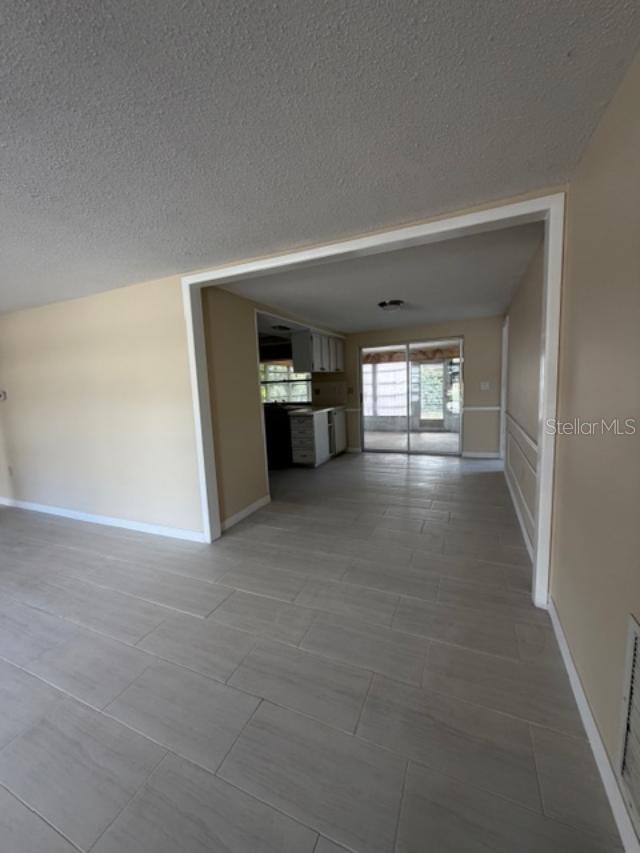 Image 3 of 9 For 7818 Foxwood Drive