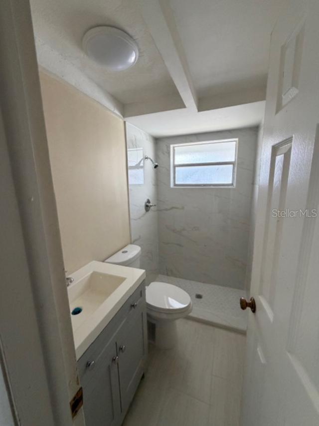 Image 7 of 9 For 7818 Foxwood Drive