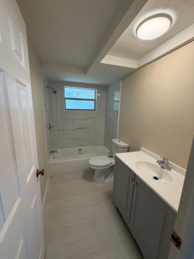 Image 8 of 9 For 7818 Foxwood Drive