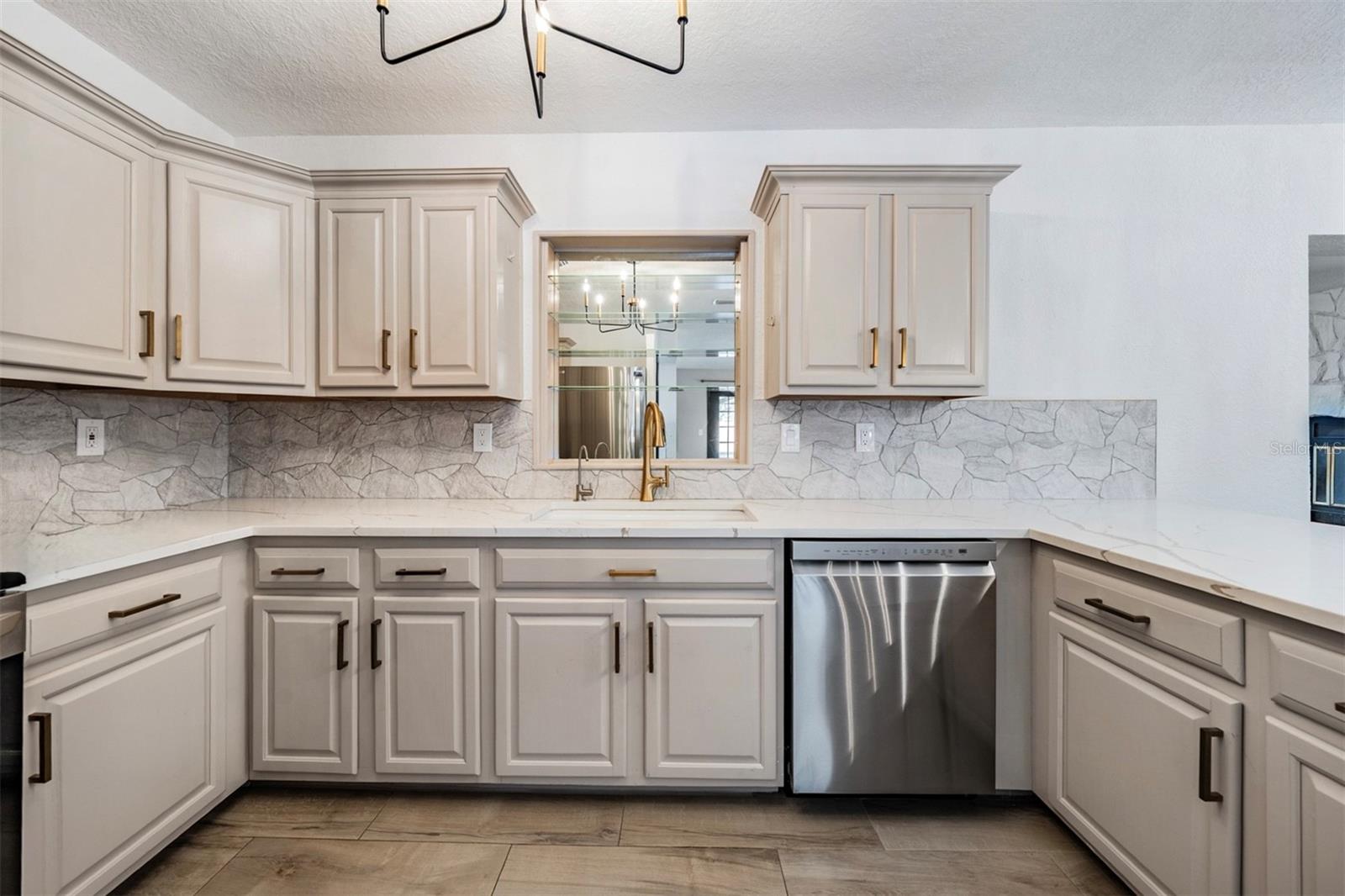 Image 10 of 49 For 11715 59th Way N