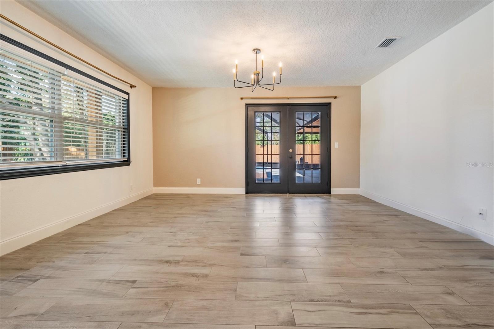 Image 13 of 49 For 11715 59th Way N