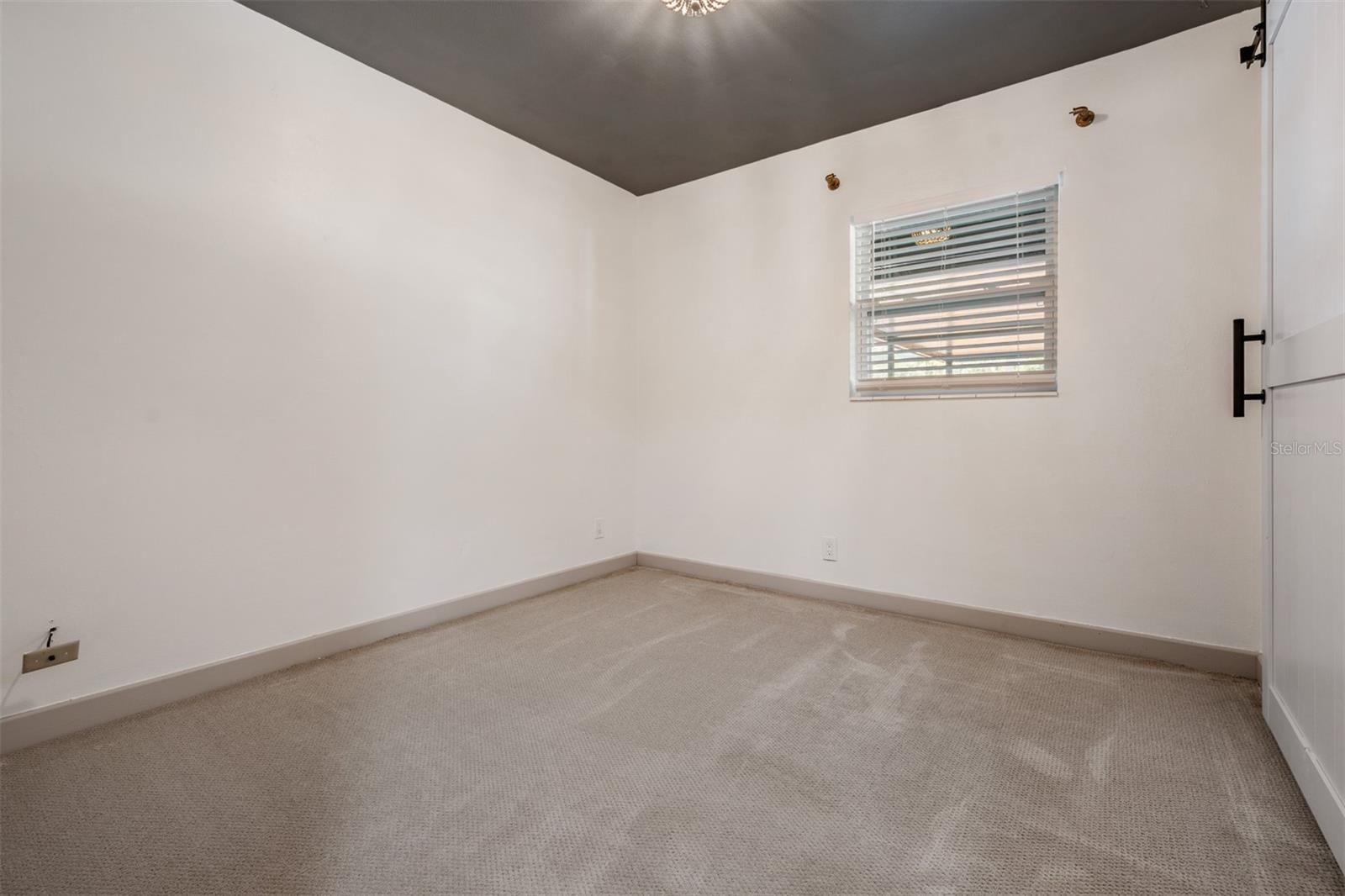 Image 25 of 49 For 11715 59th Way N