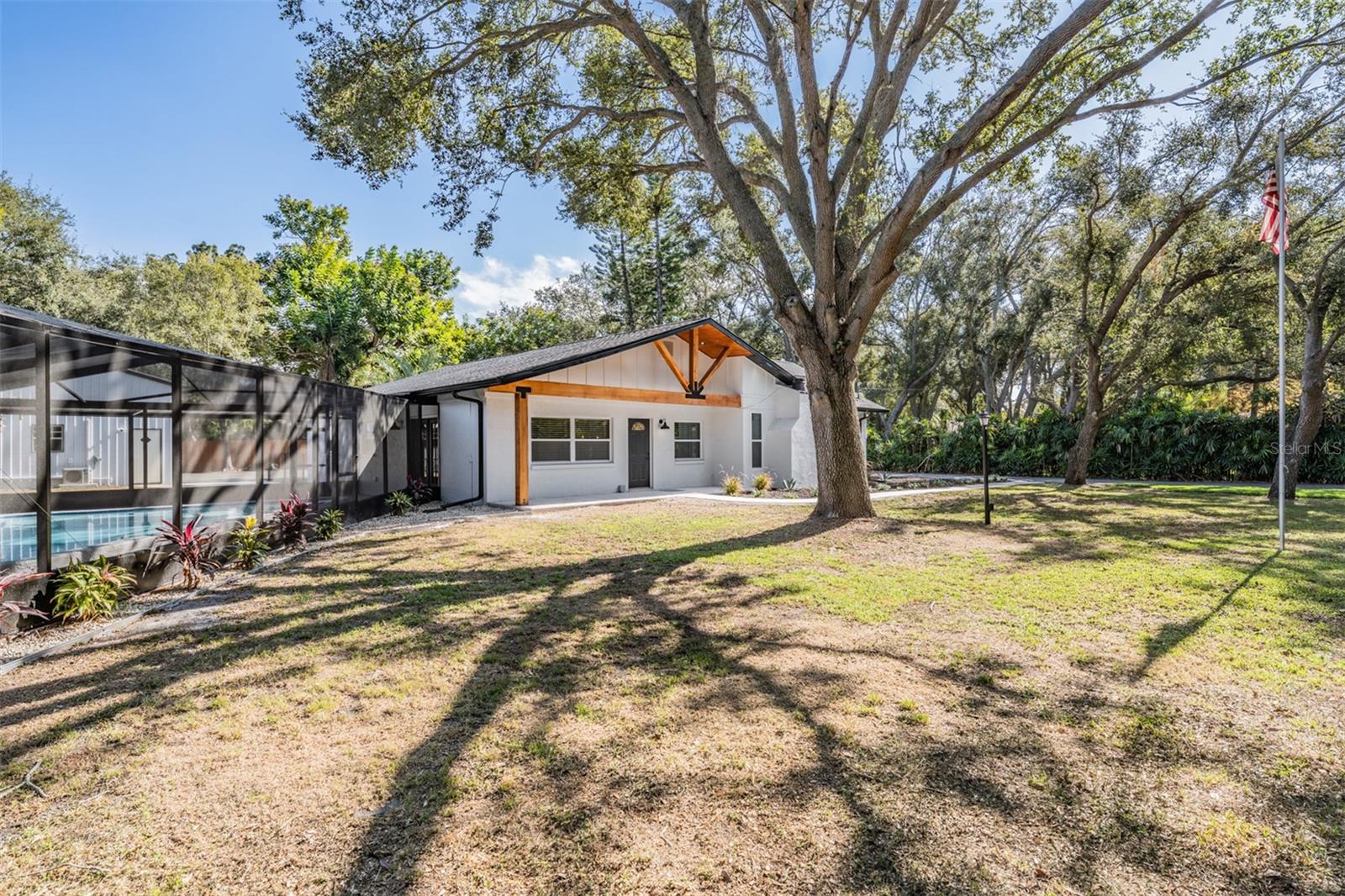 Image 36 of 49 For 11715 59th Way N