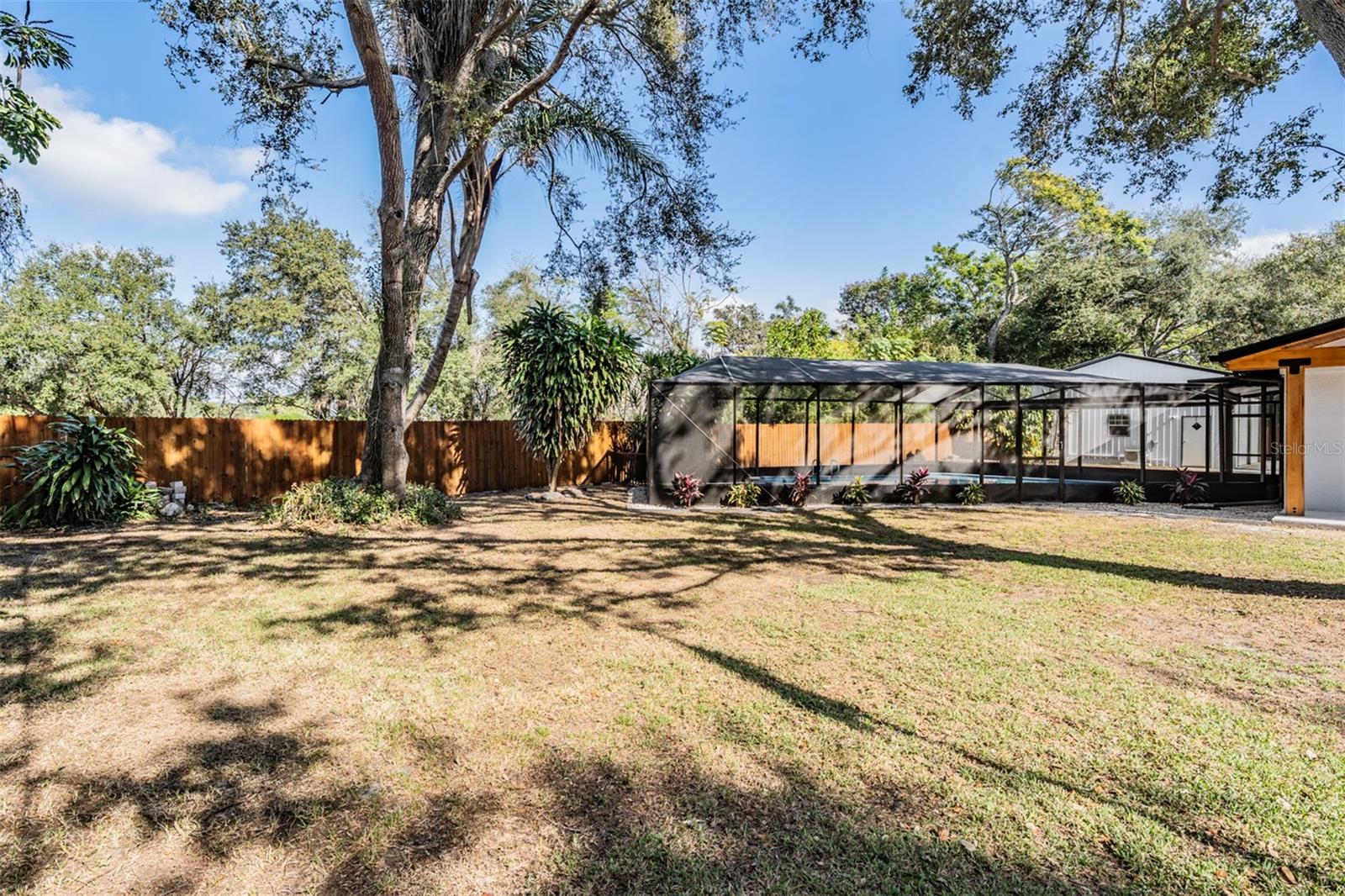 Image 37 of 49 For 11715 59th Way N