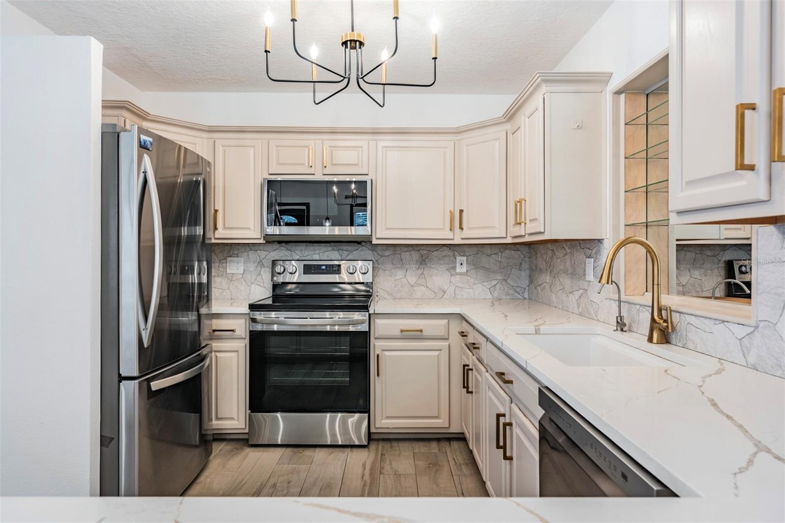 Image 8 of 49 For 11715 59th Way N