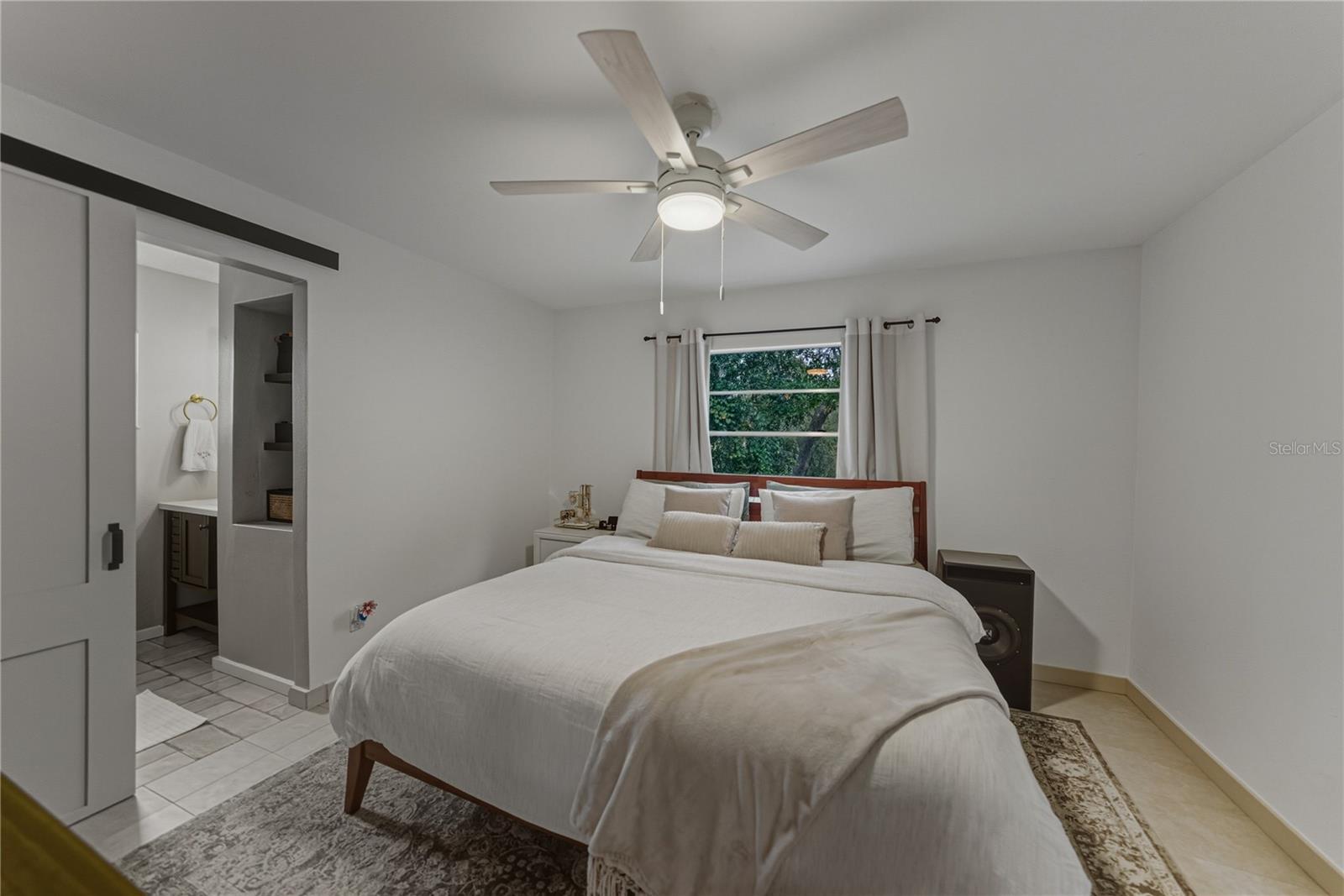 Image 20 of 42 For 34390 Orchid Parkway