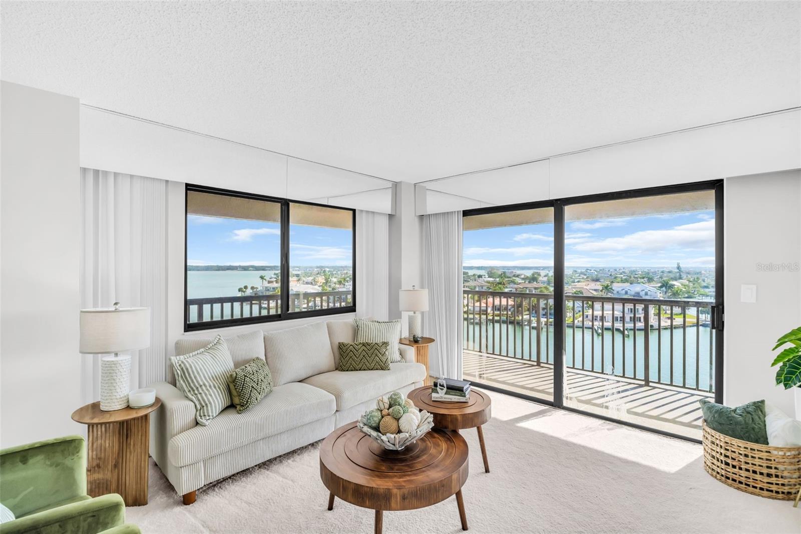 Image 10 of 44 For 1651 Sand Key Estates Ct 74