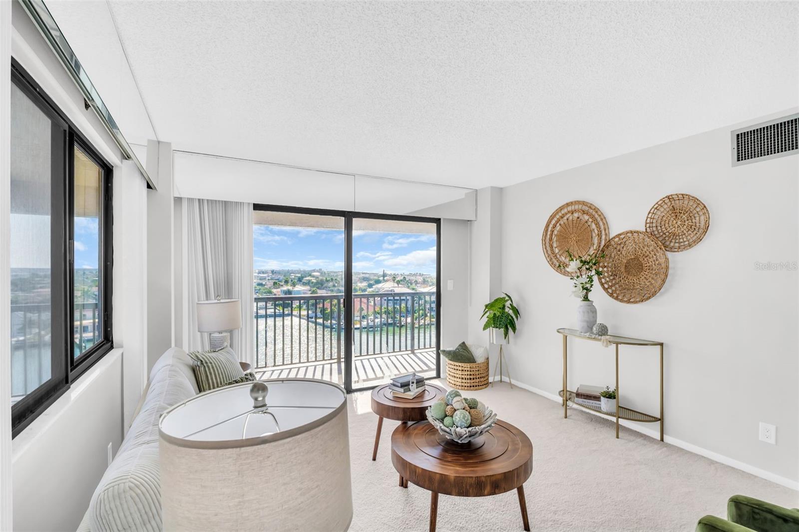 Image 11 of 44 For 1651 Sand Key Estates Ct 74