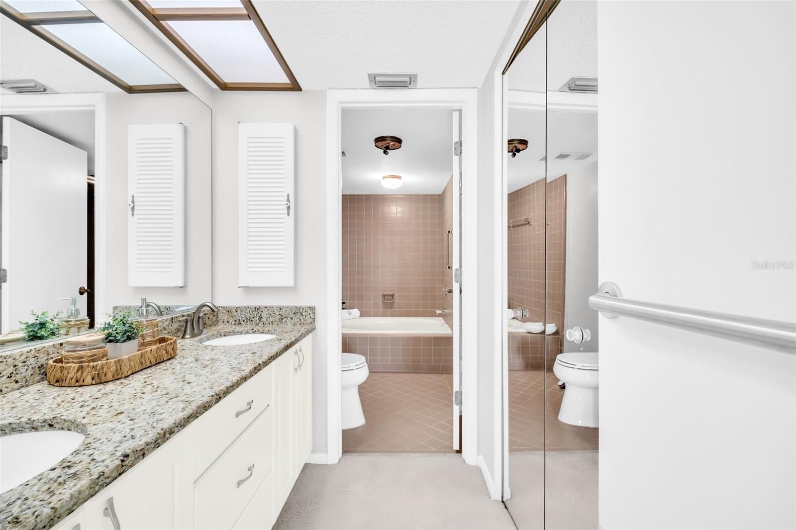 Image 26 of 44 For 1651 Sand Key Estates Ct 74