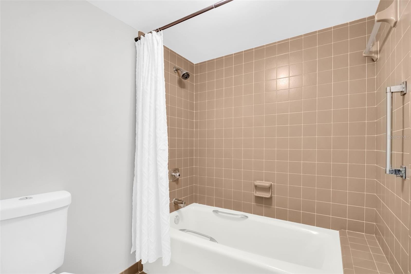 Image 28 of 44 For 1651 Sand Key Estates Ct 74