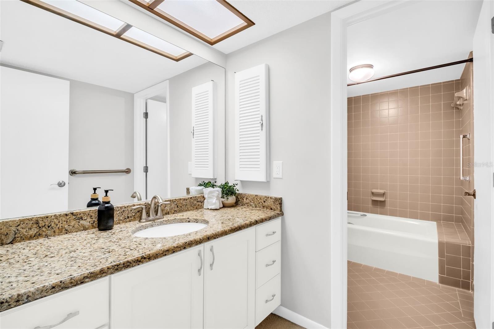 Image 35 of 44 For 1651 Sand Key Estates Ct 74