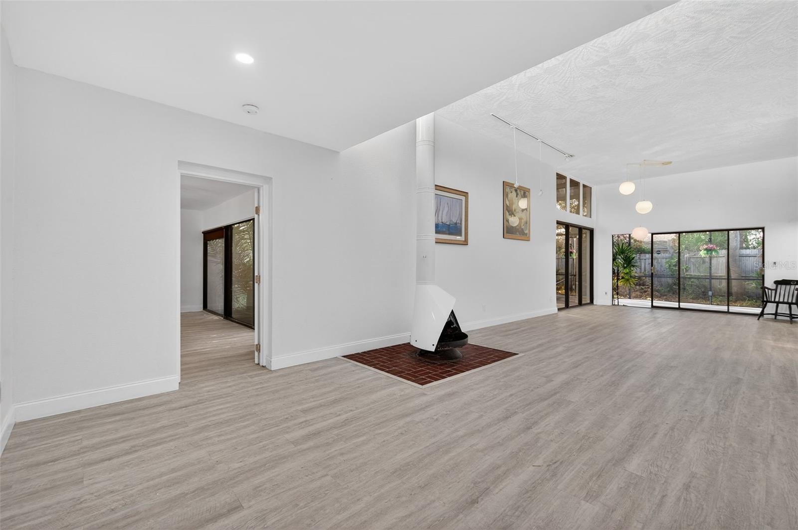 Image 40 of 74 For 7990 42nd Street N