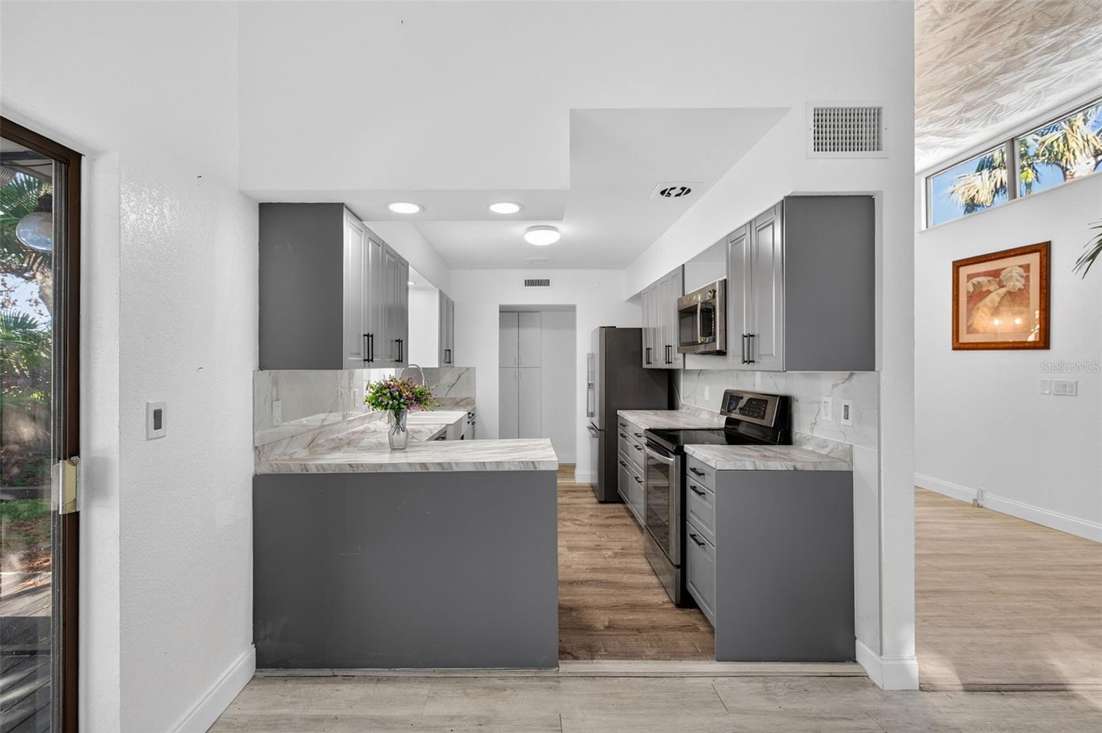 Image 43 of 74 For 7990 42nd Street N