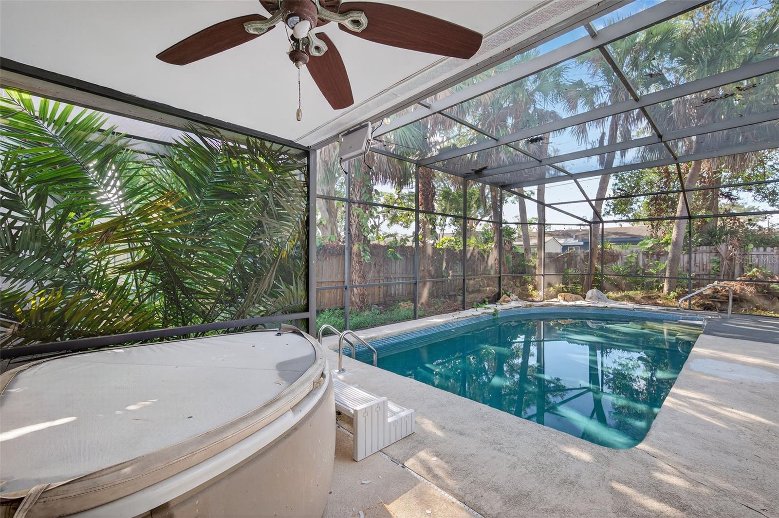 Image 58 of 74 For 7990 42nd Street N