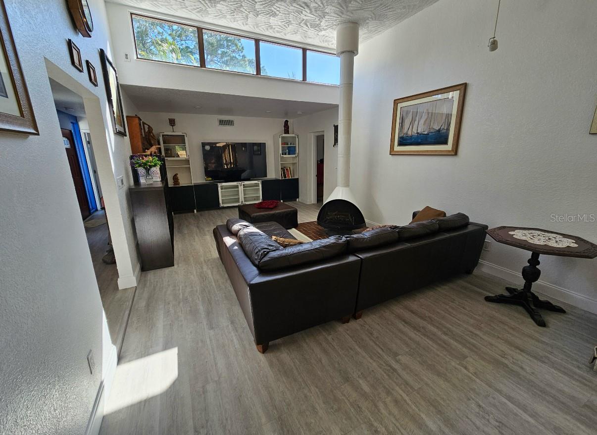 Image 72 of 74 For 7990 42nd Street N