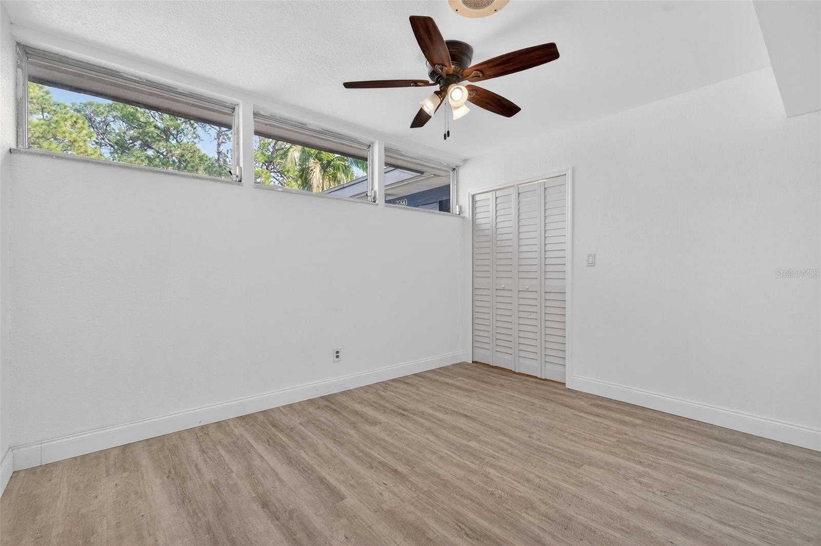 Image 8 of 74 For 7990 42nd Street N