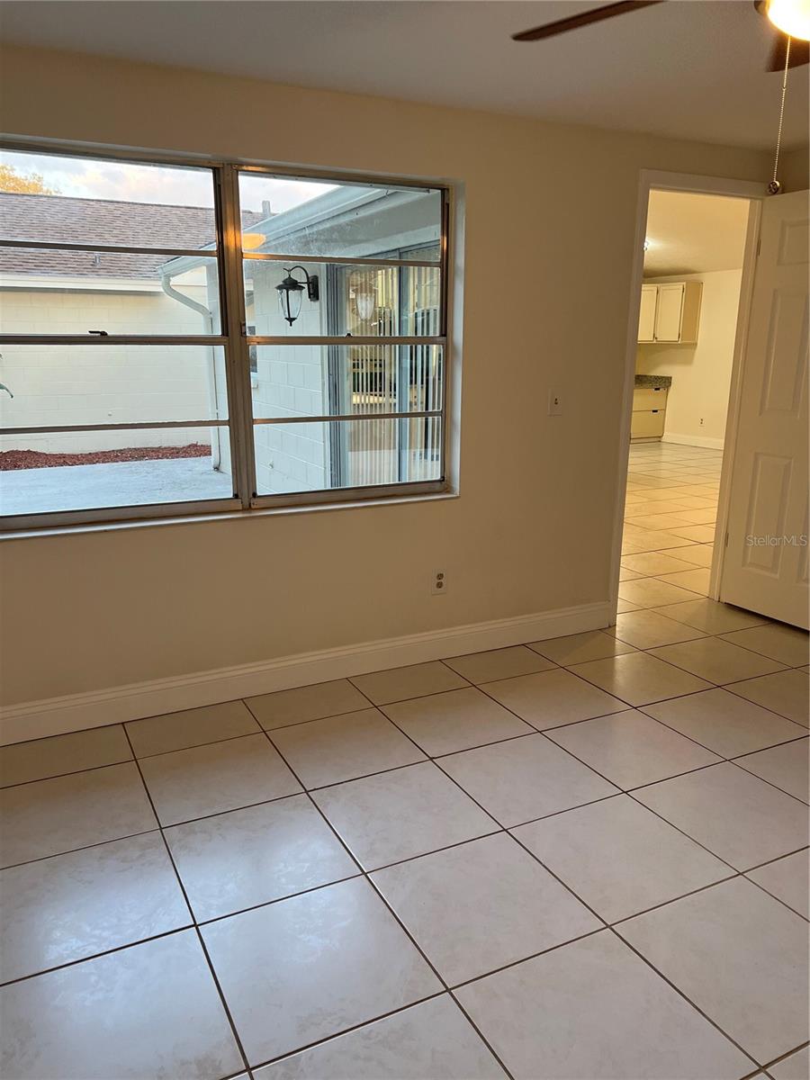 Image 11 of 15 For 16039 Grass Lake Dr