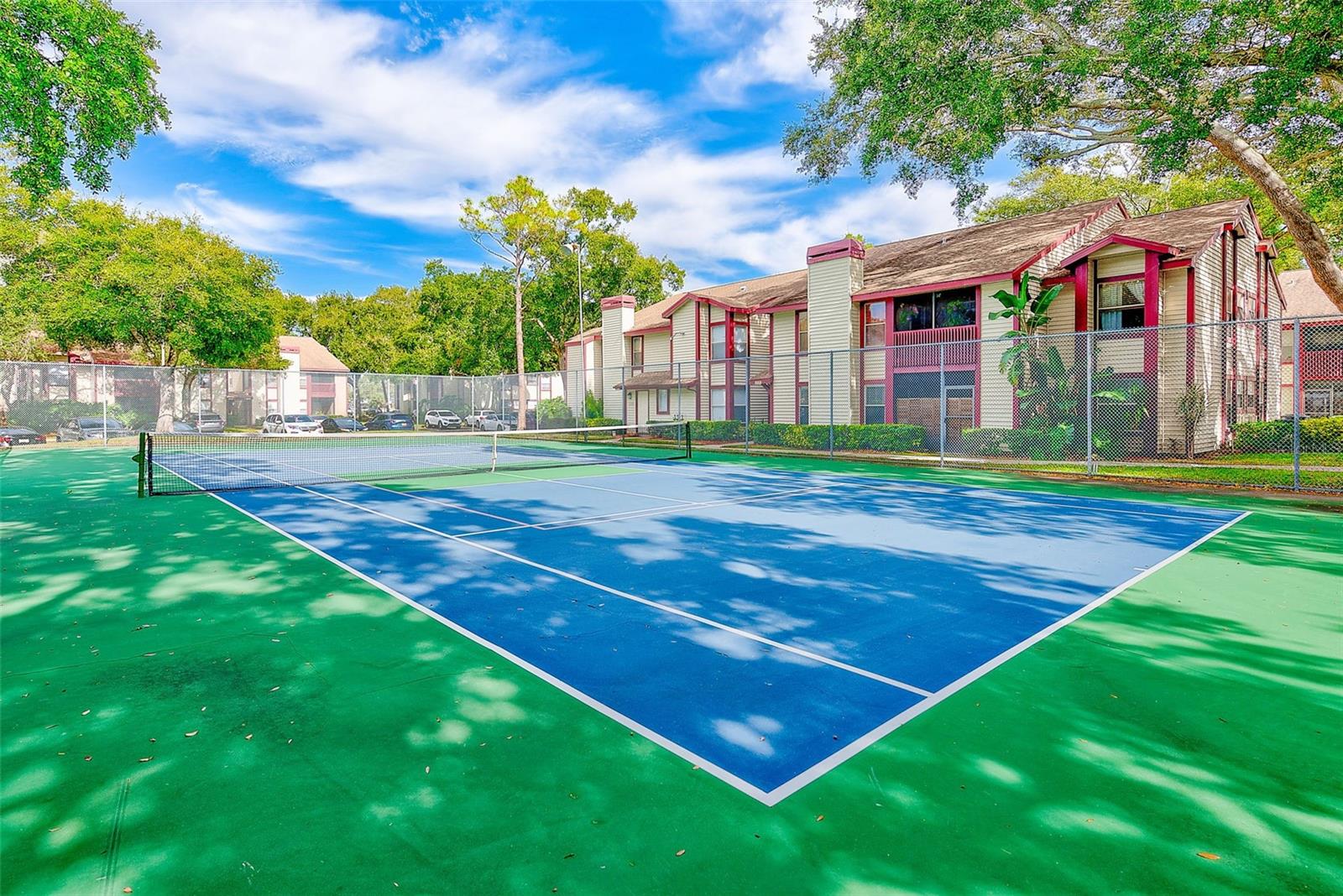 Image 43 of 56 For 1723 Hampton Lane 406