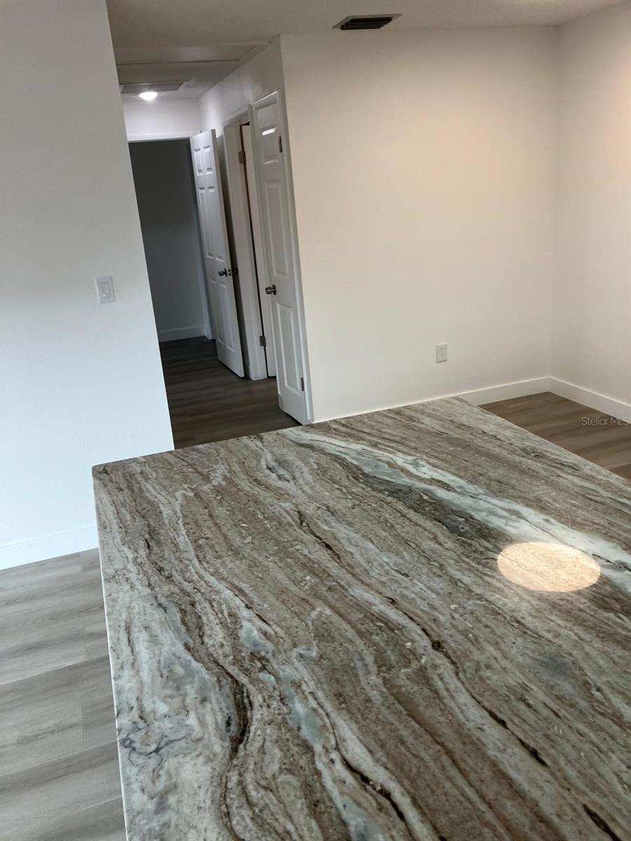 Image 12 of 39 For 6125 Chesham Drive 1