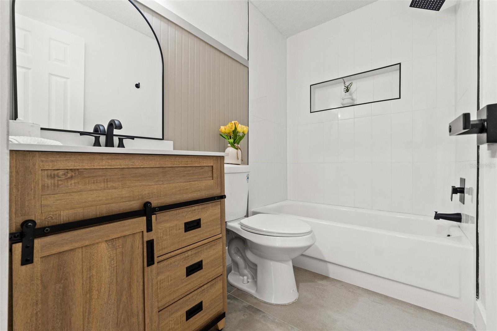 Image 18 of 36 For 5314 13th Avenue S