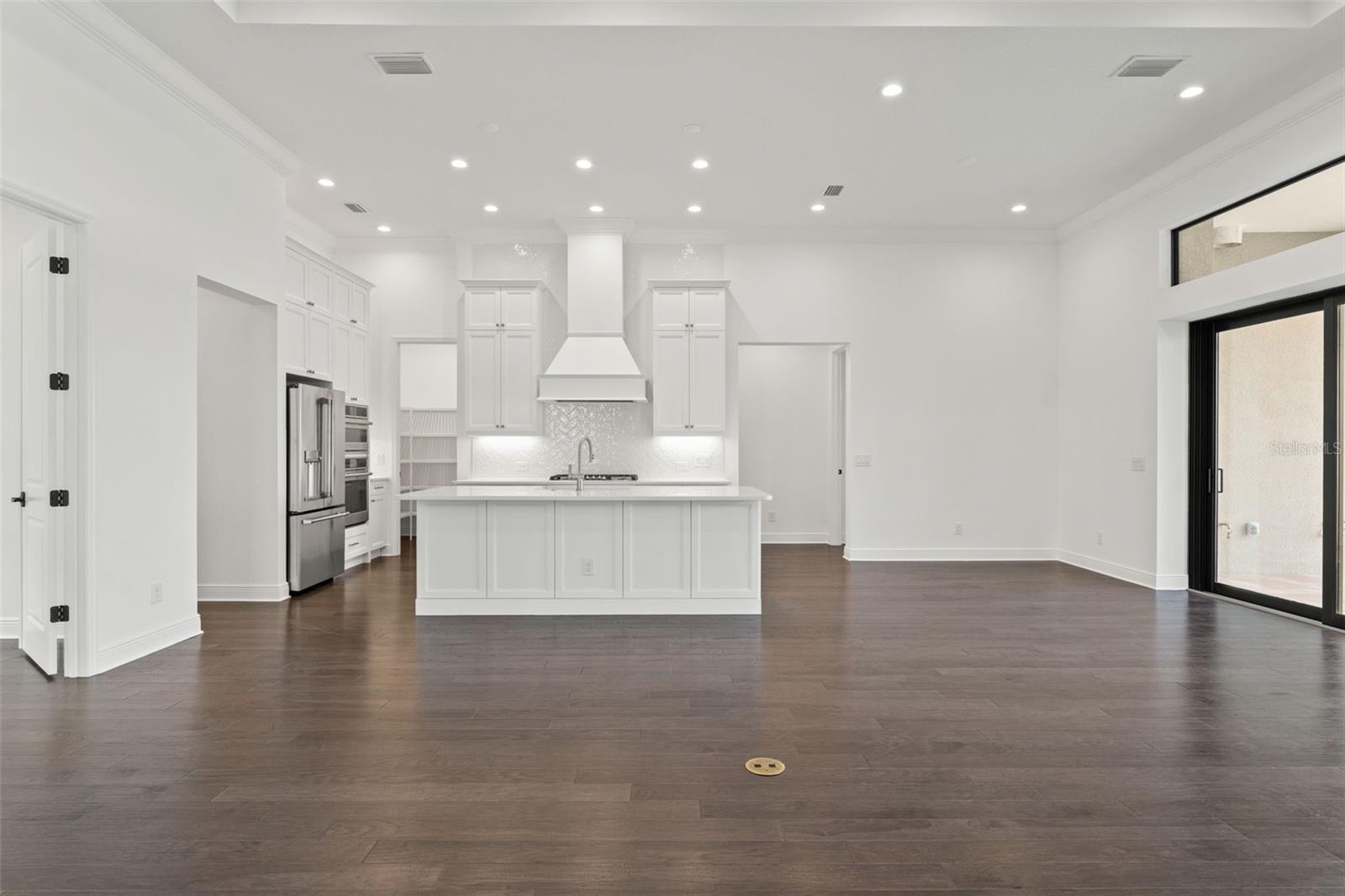 Image 21 of 69 For 428 Bocelli Drive