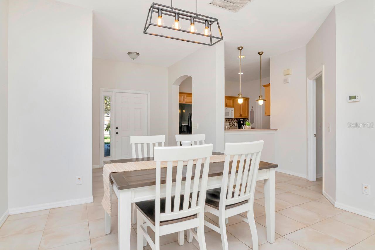 Image 17 of 61 For 20318 Oak Key Court