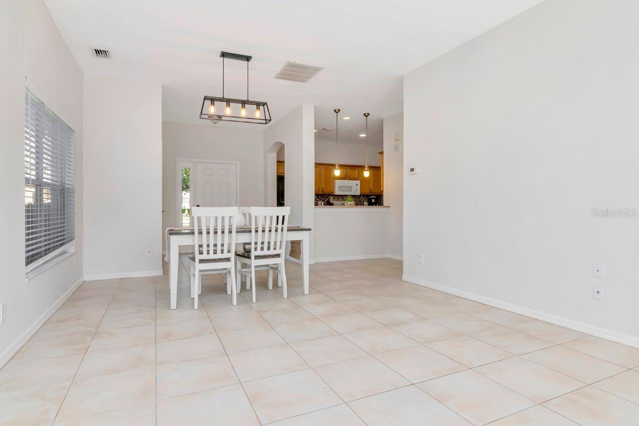 Image 21 of 61 For 20318 Oak Key Court