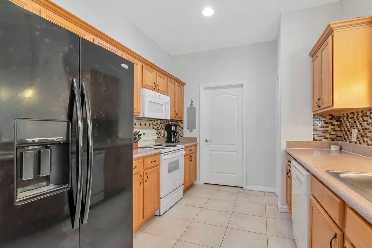 Image 8 of 61 For 20318 Oak Key Court