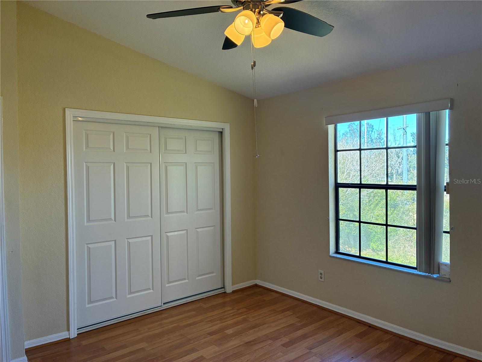 Image 14 of 25 For 16513 Lake Brigadoon Cir