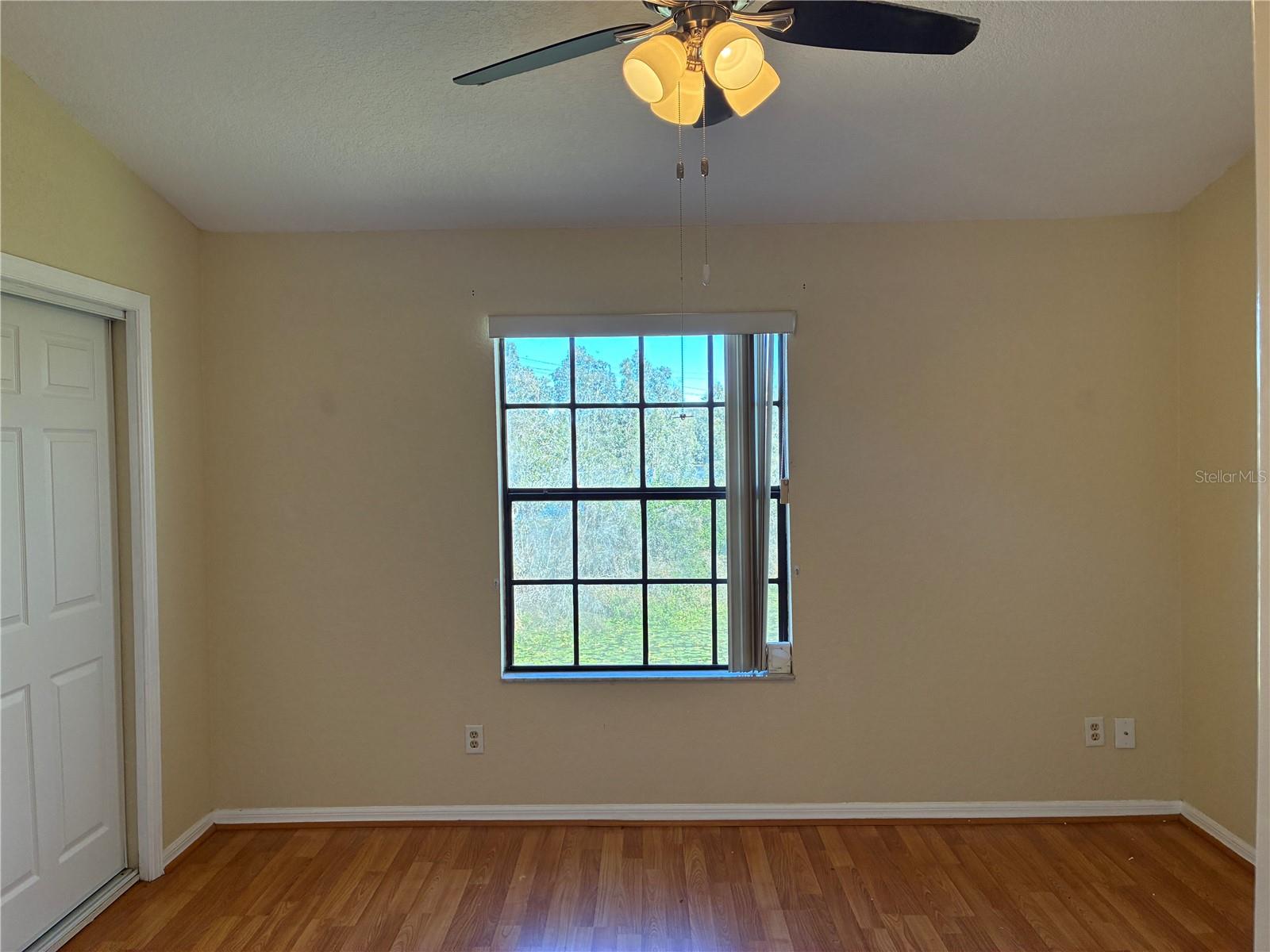 Image 16 of 25 For 16513 Lake Brigadoon Cir