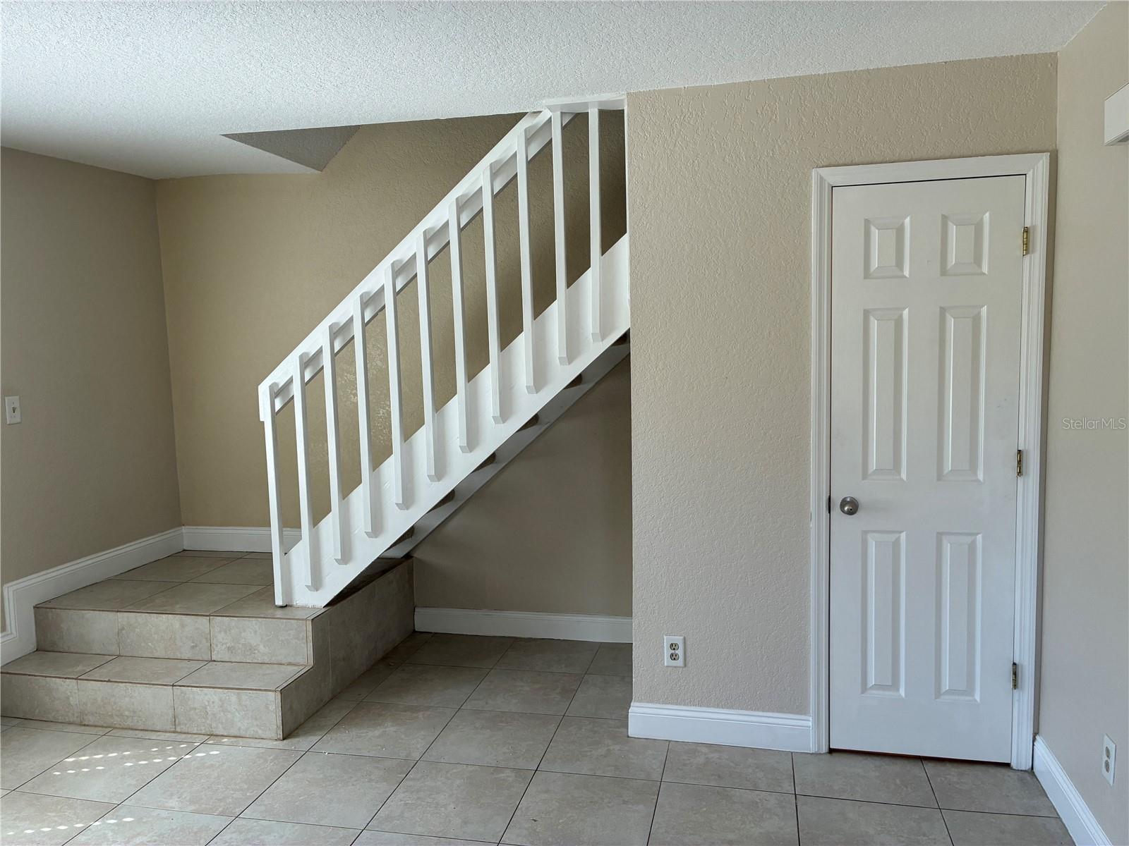 Image 8 of 25 For 16513 Lake Brigadoon Cir