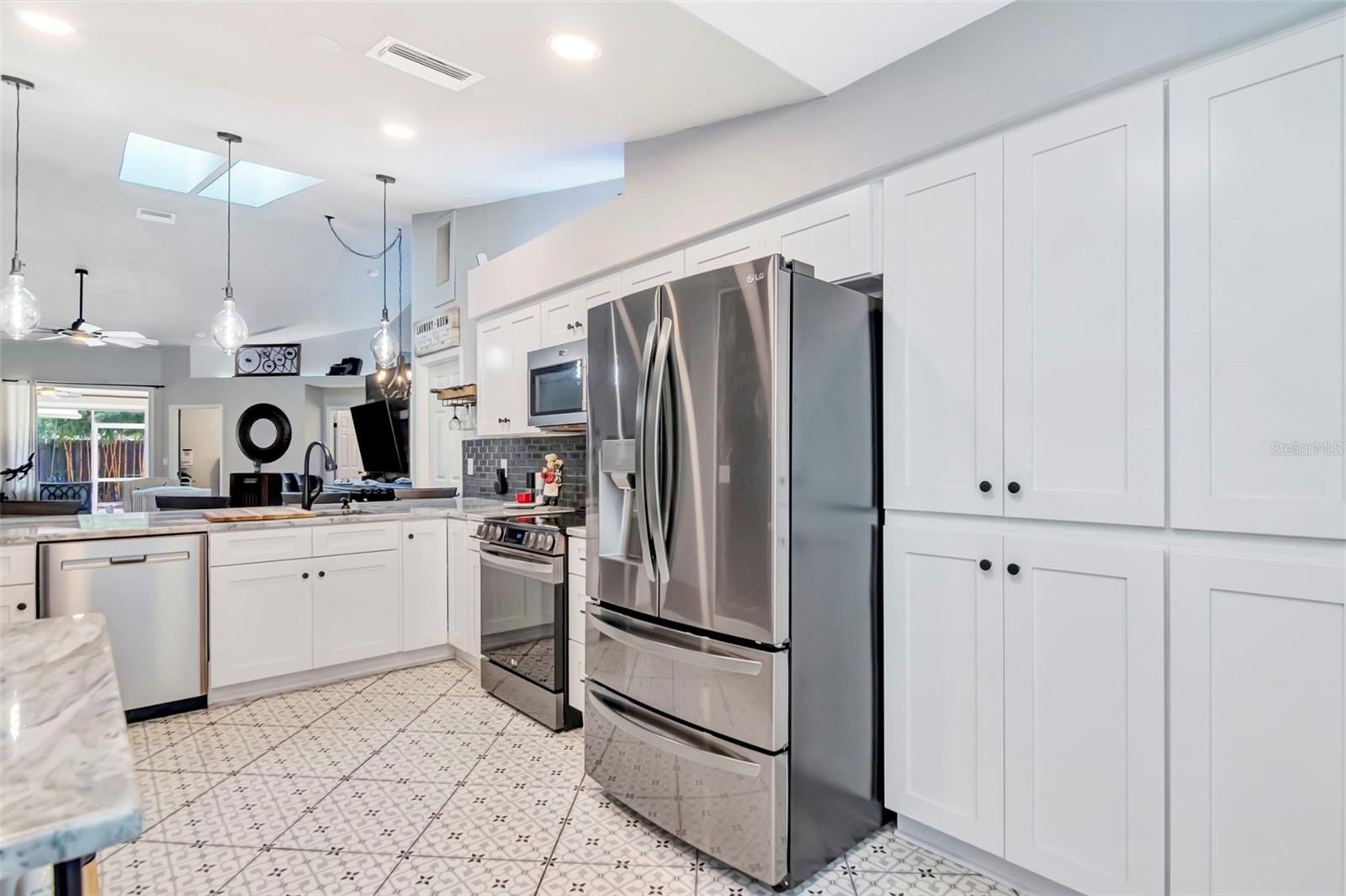 Image 9 of 68 For 3021 Brookfield Lane