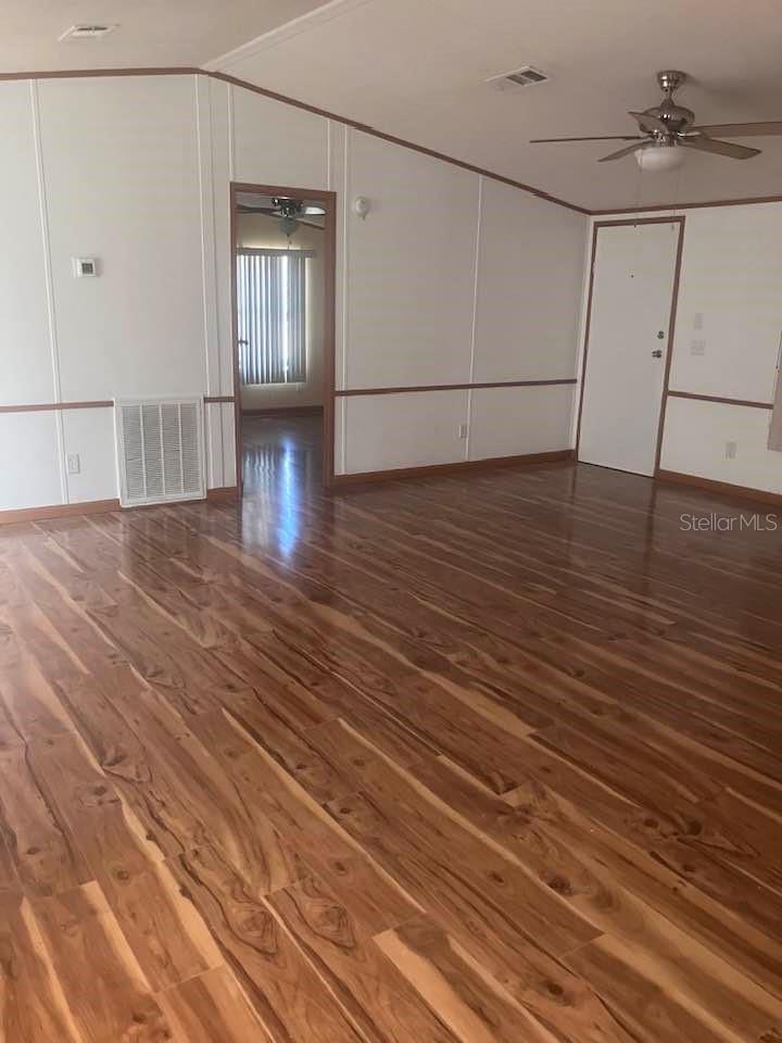 Image 18 of 47 For 16154 Fort Meyers Street