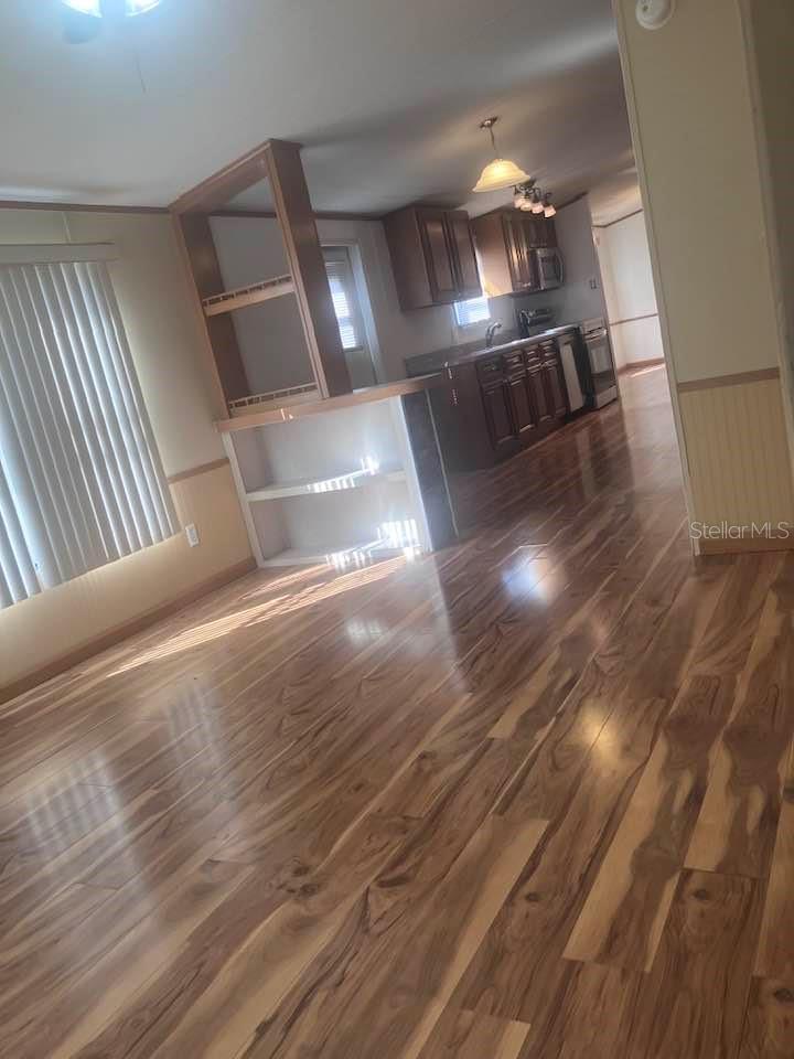 Image 31 of 47 For 16154 Fort Meyers Street