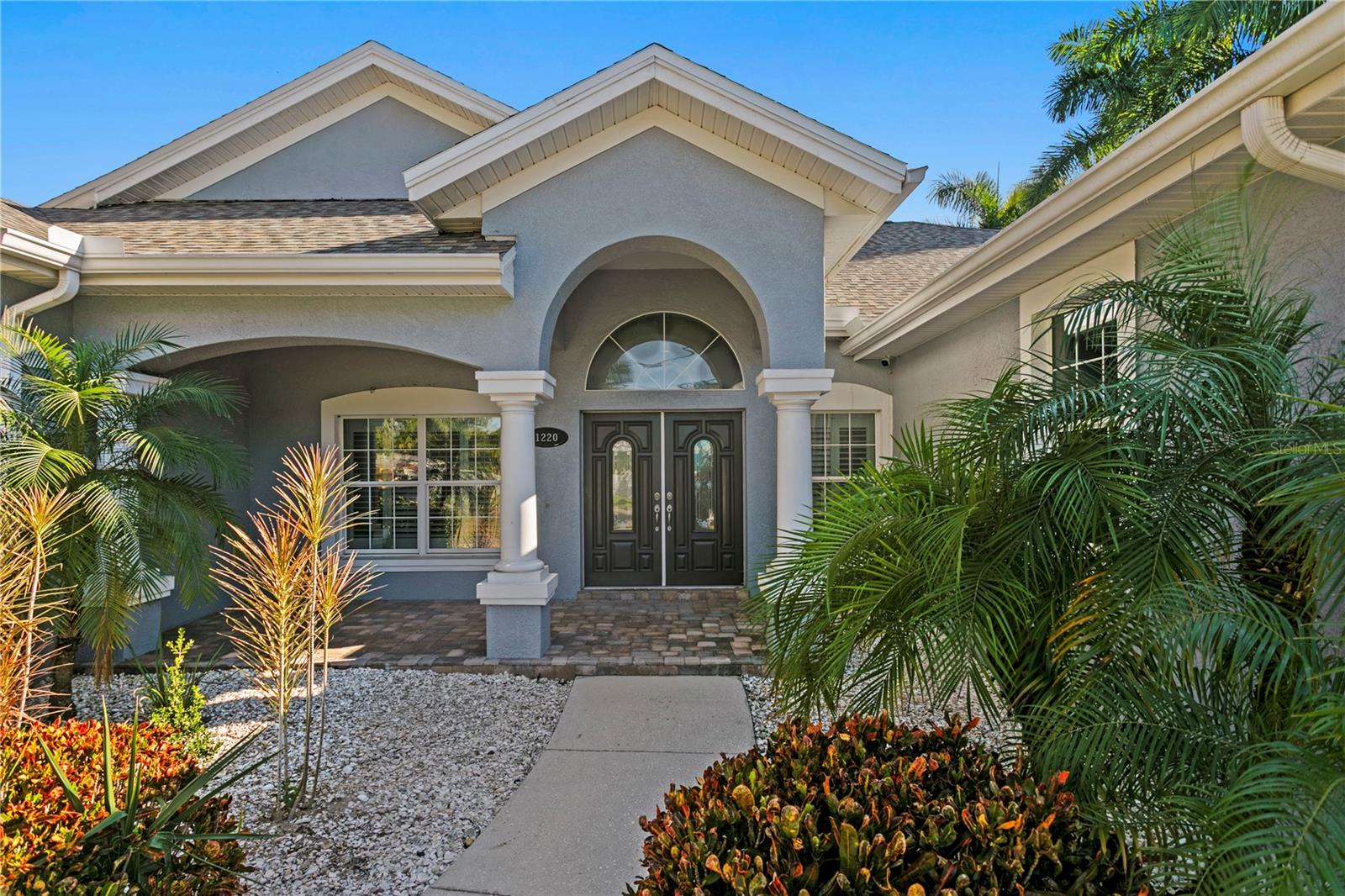 Details for 1220 Royal Palm Drive S, GULFPORT, FL 33707