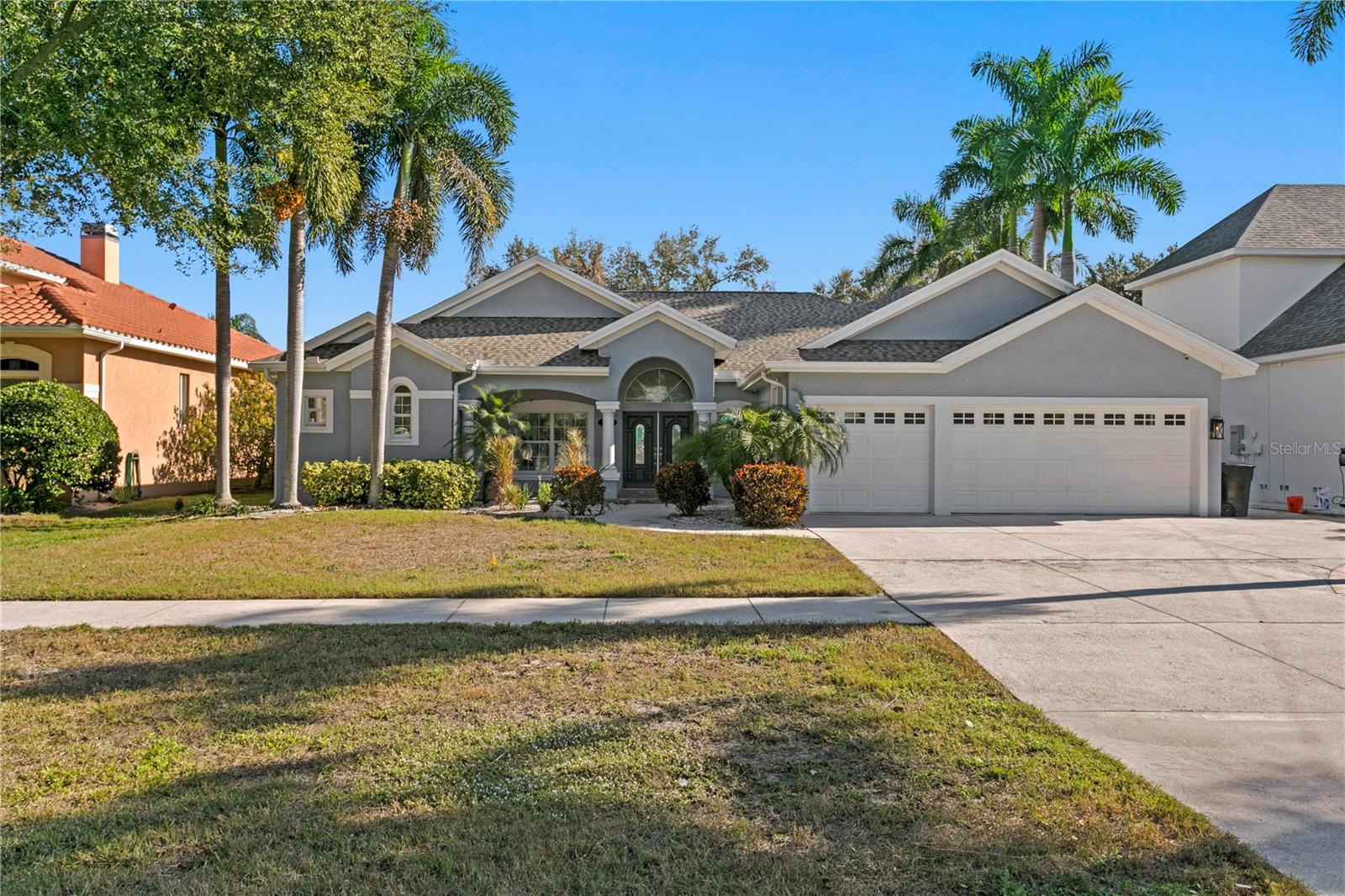 Image 11 of 51 For 1220 Royal Palm Drive S