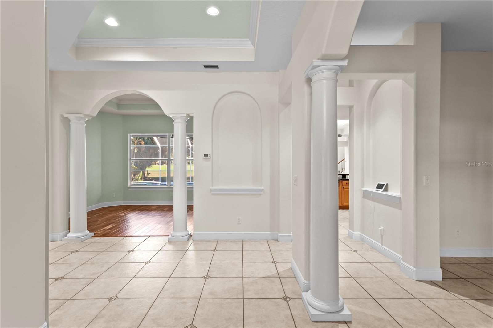 Image 16 of 51 For 1220 Royal Palm Drive S