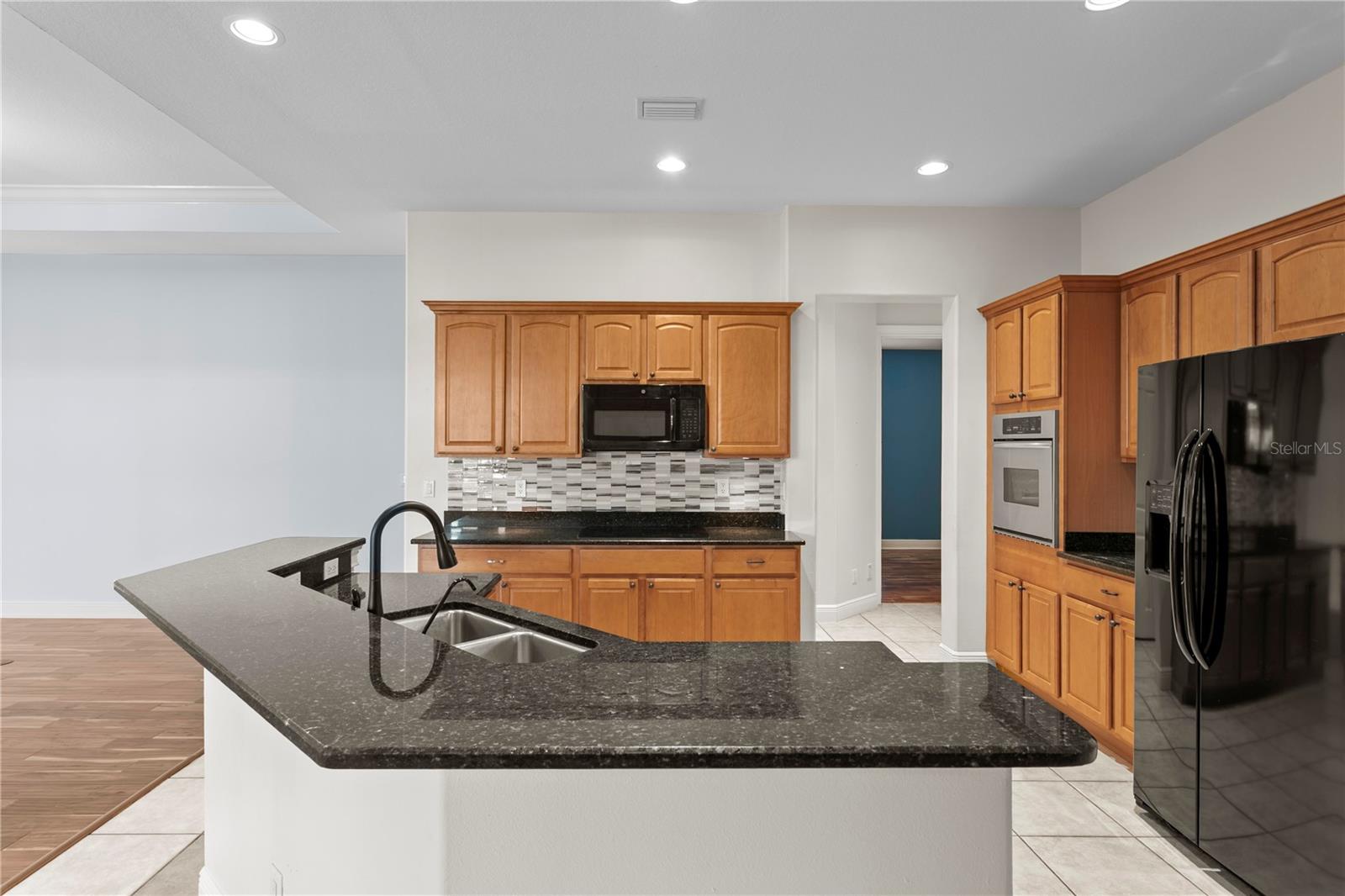 Image 20 of 51 For 1220 Royal Palm Drive S