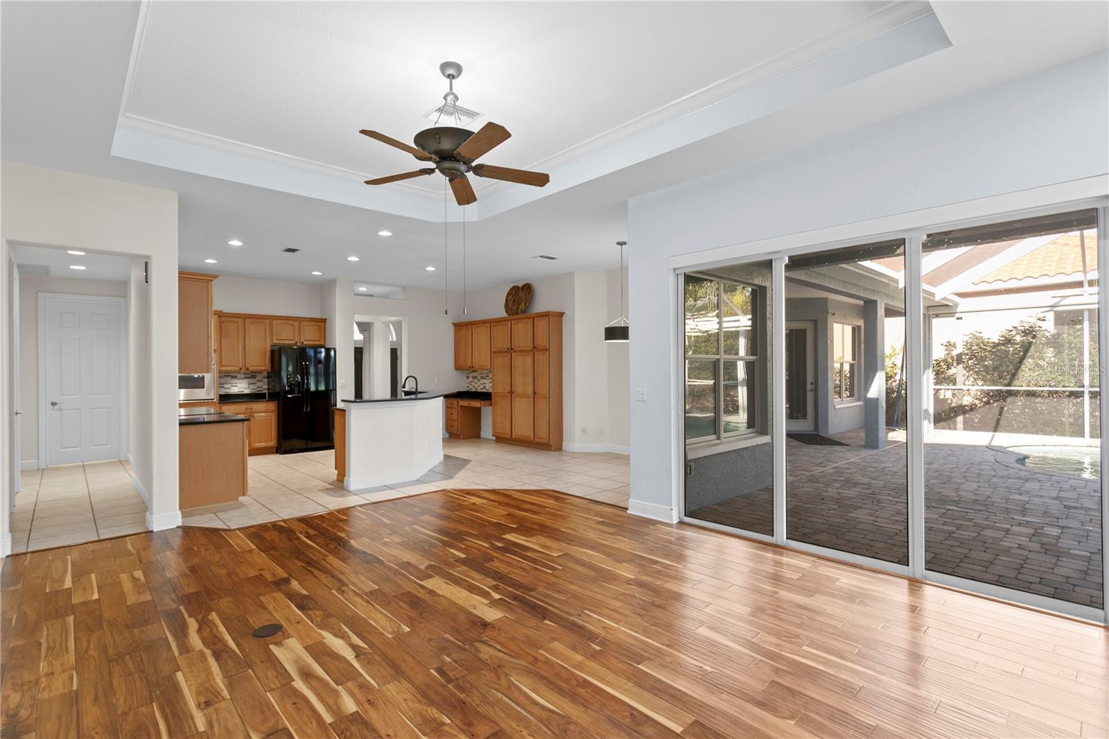 Image 37 of 51 For 1220 Royal Palm Drive S