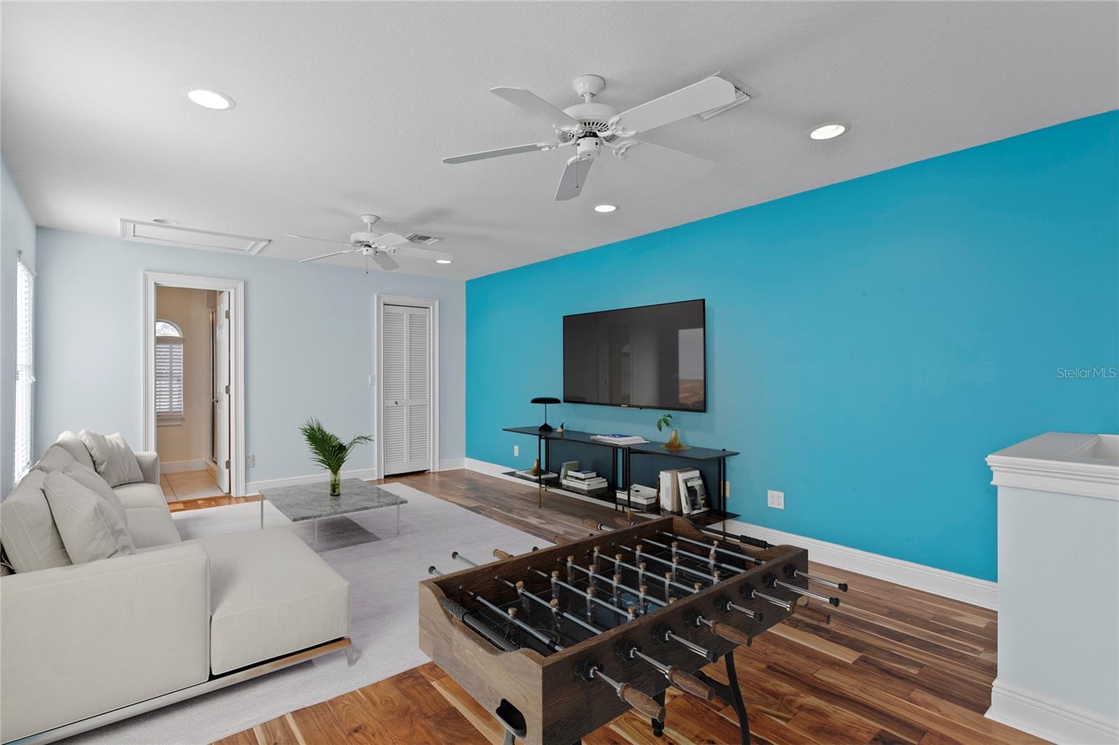 Image 5 of 51 For 1220 Royal Palm Drive S